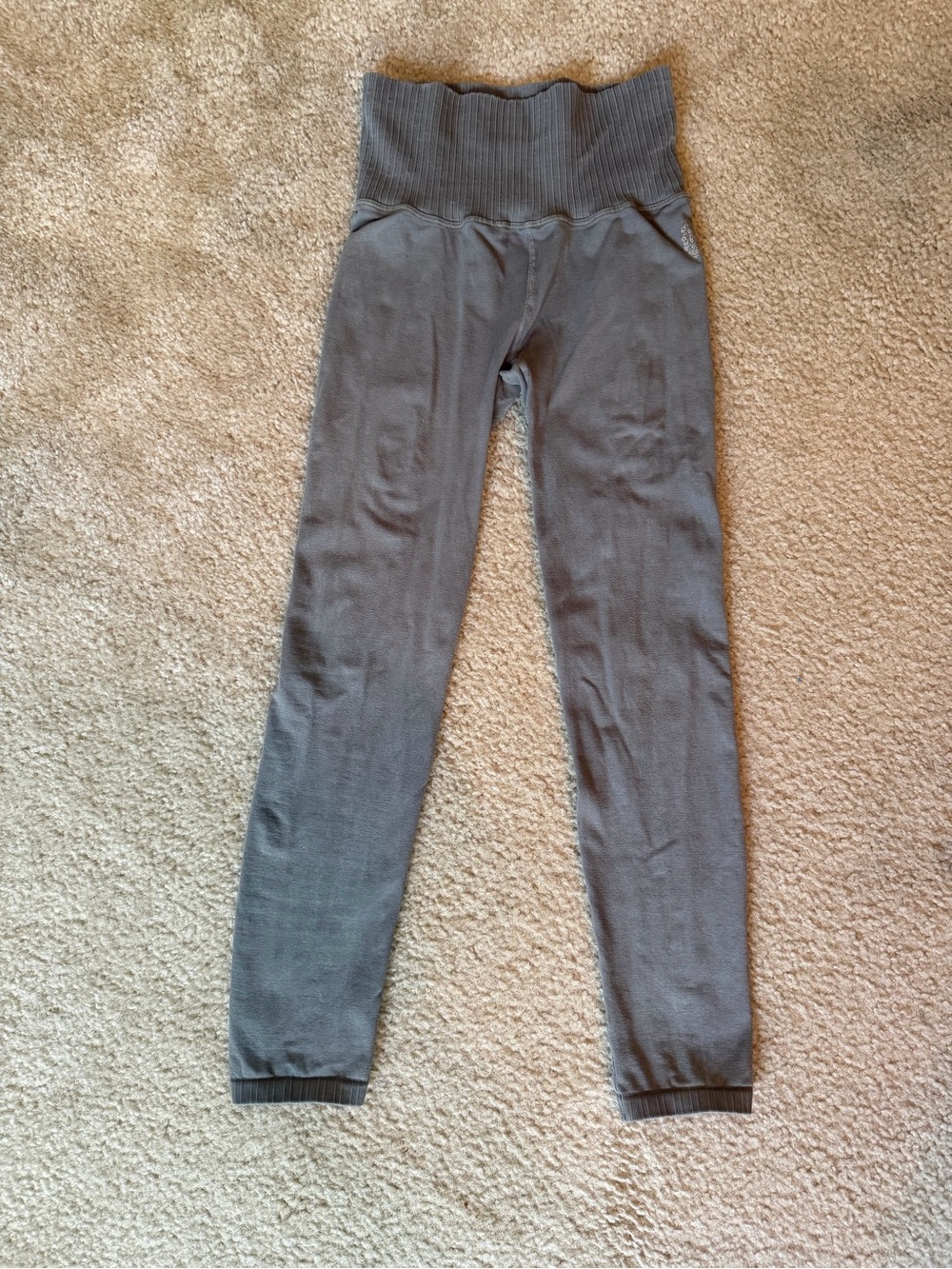 Free People olive green High-Waist Ribbed Leggings